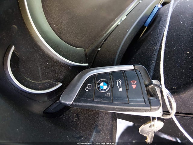 2019 BMW X3 5UXTR7C51KLR49219 Photo 10