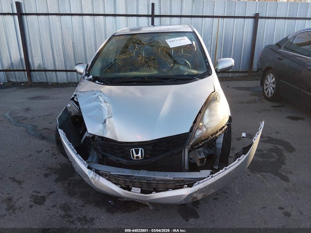 44522601 :رقم المزاد ، JHMGE8H69CC031613 vin ، 2012 Honda Fit Sport مزاد بيع