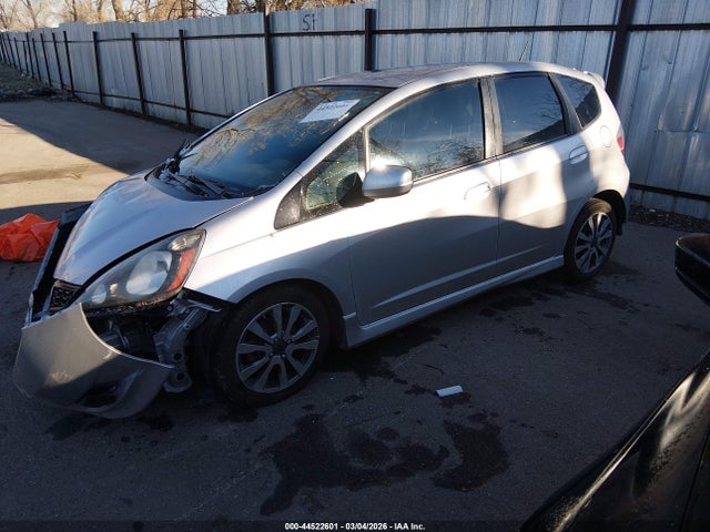44522601 :رقم المزاد ، JHMGE8H69CC031613 vin ، 2012 Honda Fit Sport مزاد بيع