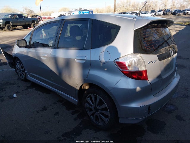44522601 :رقم المزاد ، JHMGE8H69CC031613 vin ، 2012 Honda Fit Sport مزاد بيع