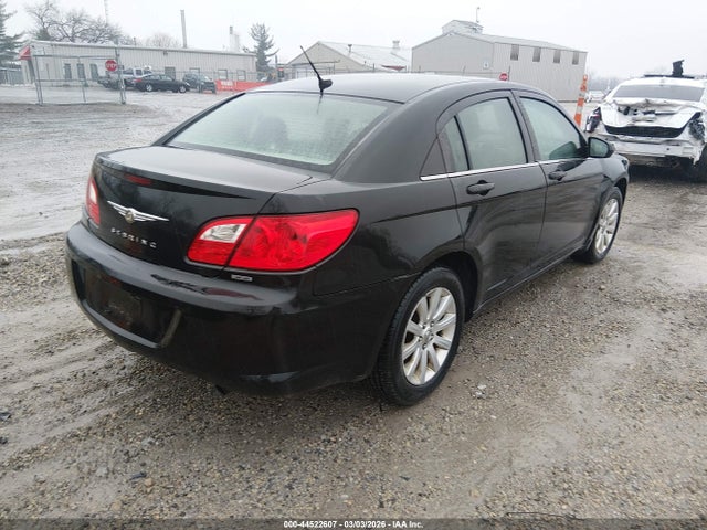 2010 Chrysler Sebring Limited მანქანა იყიდება აუქციონზე, vin: 1C3CC5FB1AN205328, აუქციონის ნომერი: 44522607