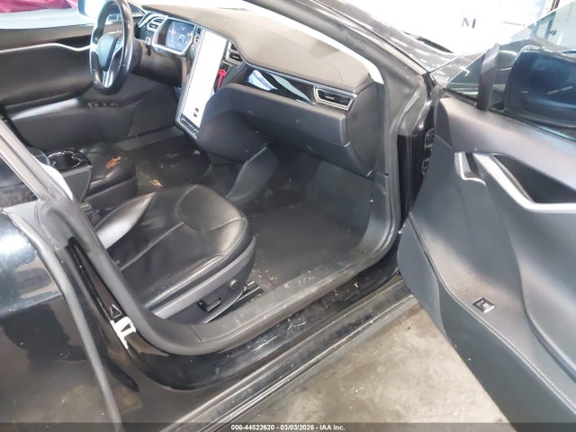 2013 TESLA MODEL S 5YJSA1DP0DFP21364 Photo 4