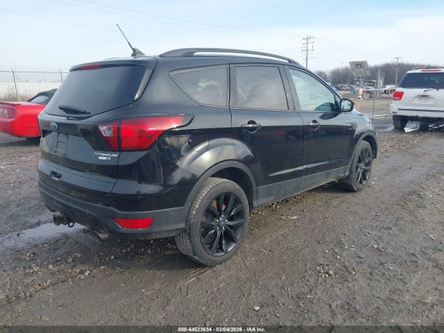 Ford Escape Titanium 2019 1FMCU9J99KUB89175 Image 4