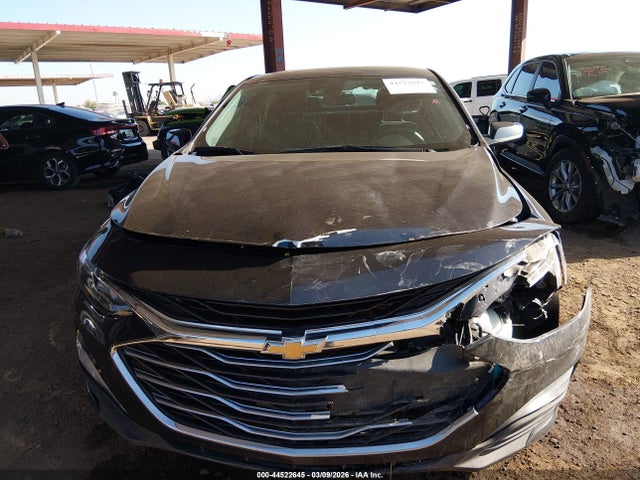 1G1ZD5ST4PF243925 Chevrolet Malibu Fwd 1lt
