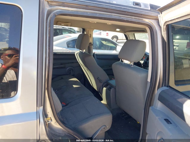 44522649 :رقم المزاد ، 1J8HH48N97C622259 vin ، 2007 Jeep Commander Sport مزاد بيع