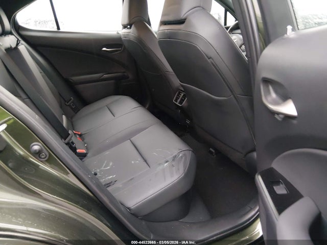 44522665 :رقم المزاد ، JTHP9JBH4R2078472 vin ، 2024 Lexus Ux 250h Premium مزاد بيع