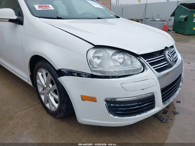 Продаж на аукціоні авто 2010 Volkswagen Jetta Limited Edition, vin: 3VWAX7AJ3AM147067, номер лоту: 44522667