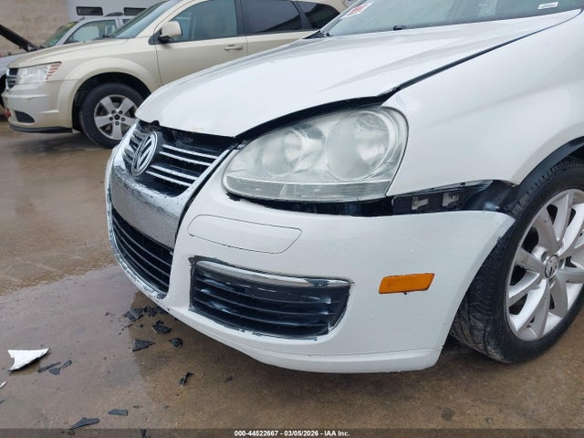 Продаж на аукціоні авто 2010 Volkswagen Jetta Limited Edition, vin: 3VWAX7AJ3AM147067, номер лоту: 44522667