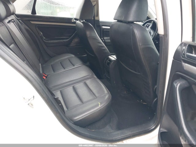 Продаж на аукціоні авто 2010 Volkswagen Jetta Limited Edition, vin: 3VWAX7AJ3AM147067, номер лоту: 44522667