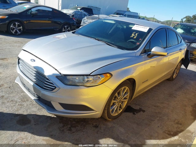 Ford Fusion Hybrid Se 2017 3FA6P0LUXHR386299 Image 2