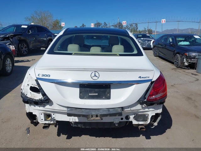 55SWF4KB4HU221224 Mercedes-Benz C 300 4matic