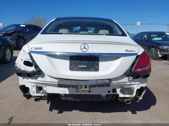 55SWF4KB4HU221224 Mercedes-Benz C 300 4matic