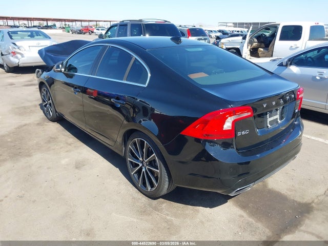 Volvo S60 T5 Drive-e Premier 2016 YV126MFK3G2409237 Image 3