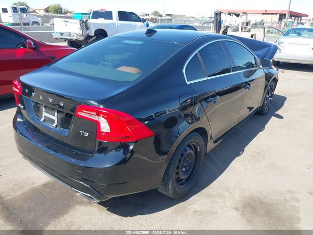 Volvo S60 T5 Drive-e Premier 2016 YV126MFK3G2409237 Image 4