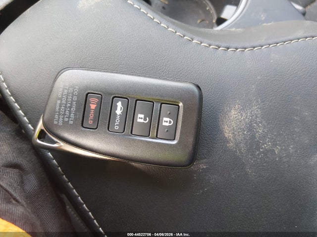 2023 LEXUS IS 500 JTHAP1D21P5002577 Photo 10