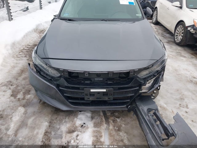 1HGCV1F17JA007108 Honda ACCORD LX