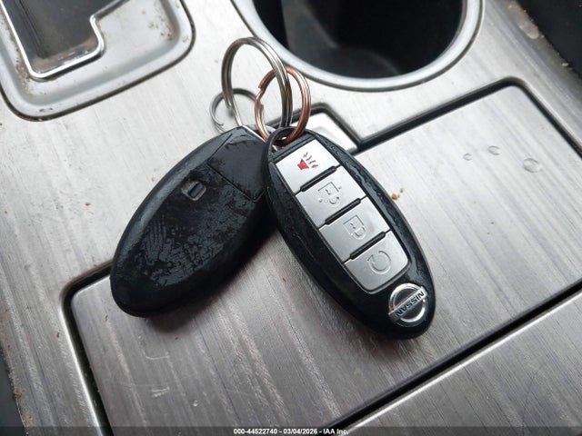 5N1AZ2MH3HN112968 Nissan MURANO SV