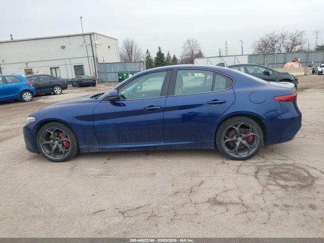 Alfa Romeo Giulia Ti Awd 2017 ZARFAEEN5H7541787 Image 14