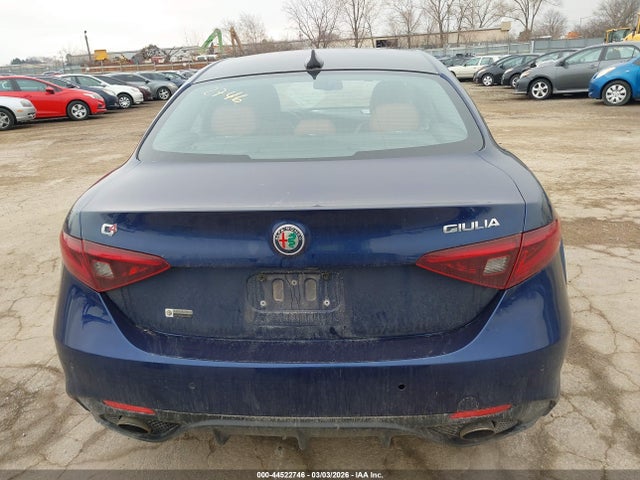 Alfa Romeo Giulia Ti Awd 2017 ZARFAEEN5H7541787 Image 16