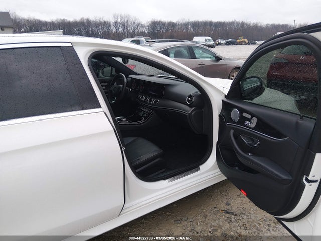 Продаж на аукціоні авто 2017 Mercedes-benz E 300 4matic, vin: WDDZF4KB6HA019014, номер лоту: 44522788