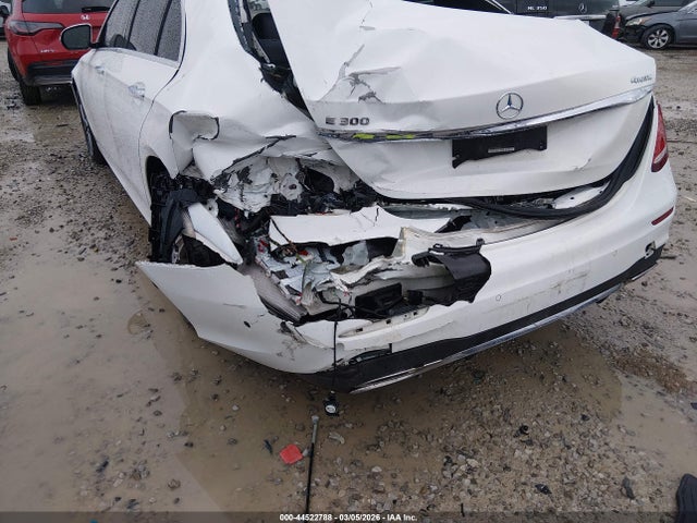 Продаж на аукціоні авто 2017 Mercedes-benz E 300 4matic, vin: WDDZF4KB6HA019014, номер лоту: 44522788