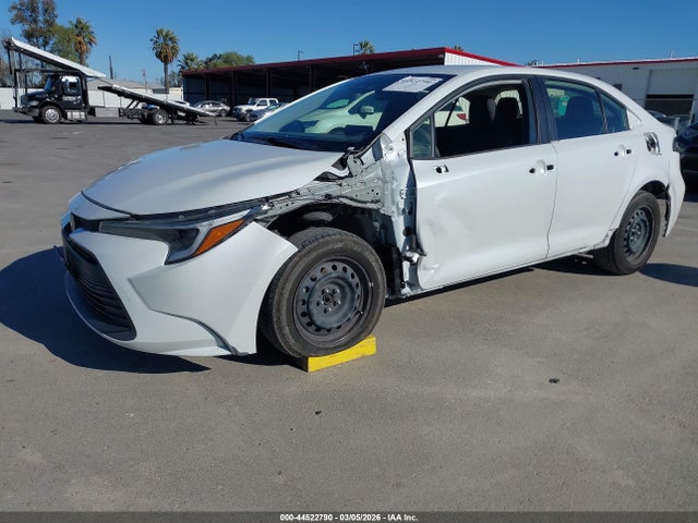 Toyota Corolla Hybrid Le 2025 JTDBCMFE7SJ044651 Image 2