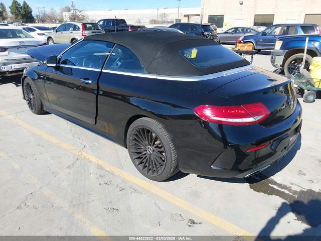 2018 MERCEDES-BENZ C 300 WDDWK4JB7JF669379 Photo 2