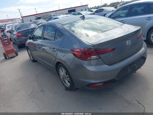 2019 HYUNDAI ELANTRA 5NPD84LF0KH414208 Photo 2