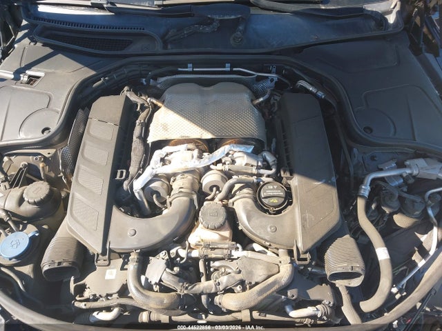WDDUG8DBXKA435568 Mercedes-Benz S 560