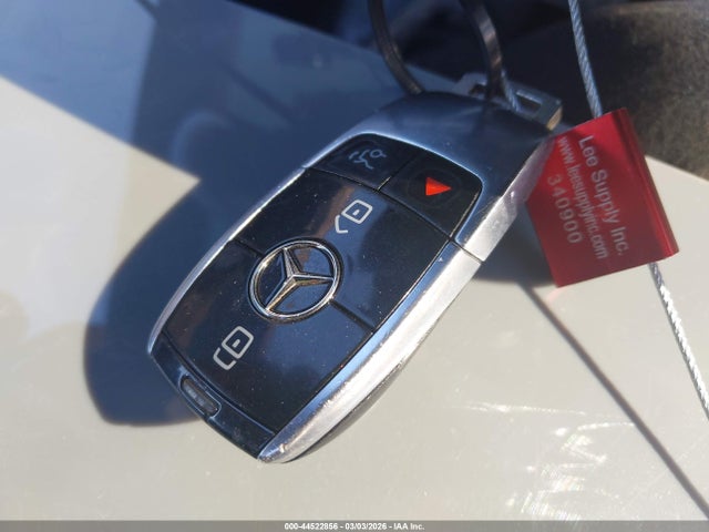 WDDUG8DBXKA435568 Mercedes-Benz S 560