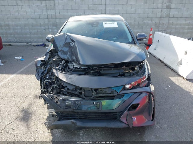 JTDKARFP3K3111061 Toyota Prius Prime Premium