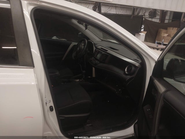2T3WFREV3HW383361 Toyota Rav4 Xle