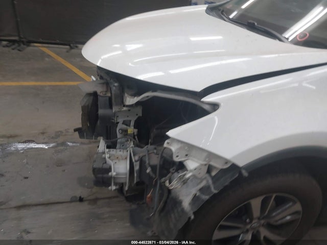 2T3WFREV3HW383361 Toyota Rav4 Xle