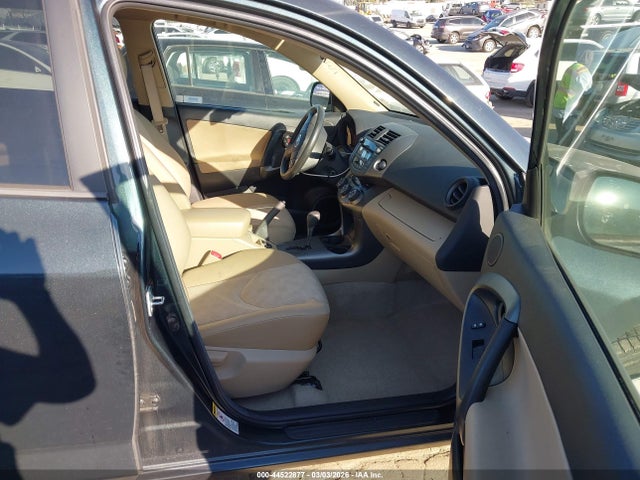 2011 TOYOTA RAV4 2T3BF4DV5BW158997 Photo 4