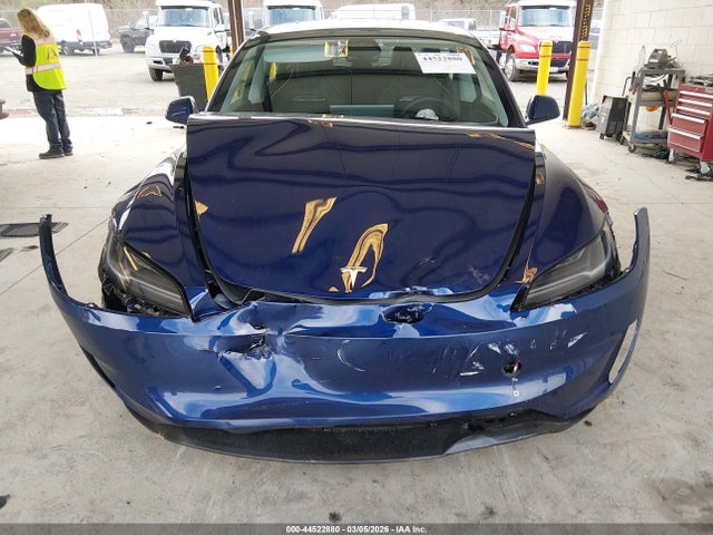 2025 TESLA MODEL 3 5YJ3E1ET3SF063184 Photo 5