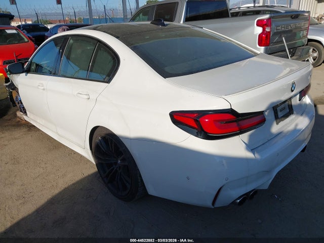 2021 BMW M5 WBS83CH09MCF39474 Photo 2