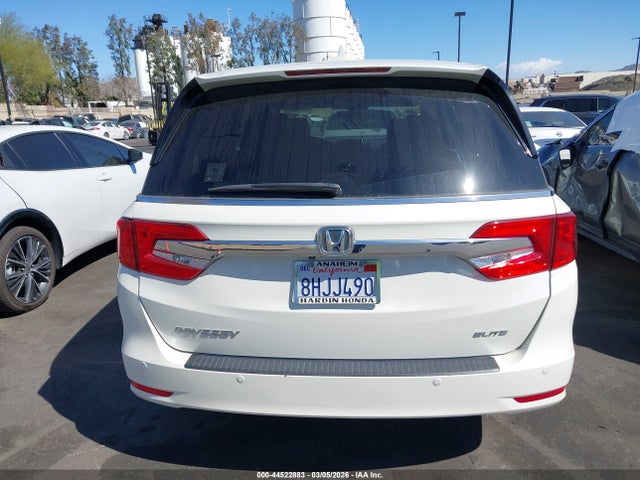 Honda Odyssey Elite 2019 5FNRL6H98KB053733 Image 17