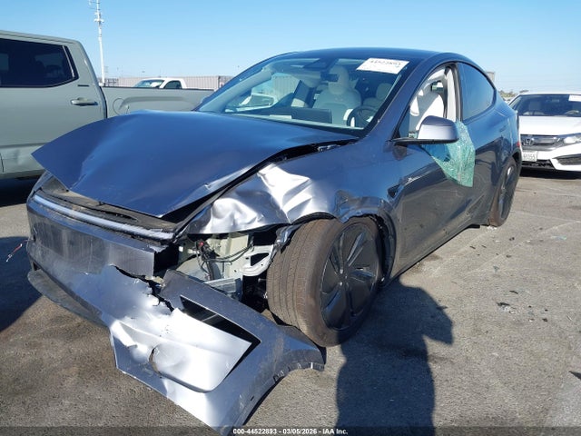 Auction sale of the 2026 Tesla Model Y Premium Rear-wheel Drive/standard Rear-wheel Drive, vin: 7SAYGDEDXTF546573, lot number: 44522893