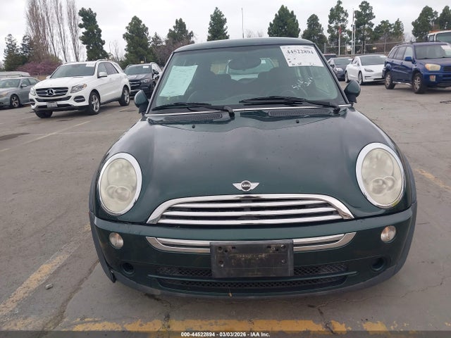 2006 MINI COOPER WMWRC33526TK65160 Photo 5