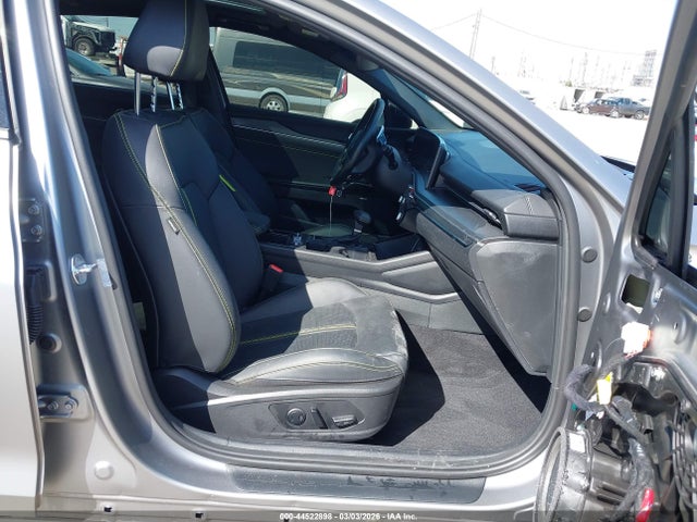 KNAG44J81S5349511 KIA K5 Gt