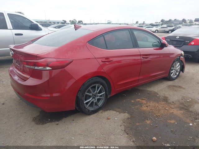 KMHD84LF3HU417615 Hyundai ELANTRA SE