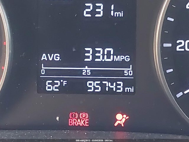 Hyundai ELANTRA SE 2017 5NPD84LF4HH122943 Image 16
