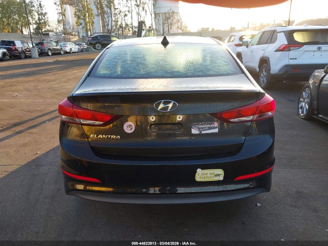Hyundai ELANTRA SE 2017 5NPD84LF4HH122943 Image 17