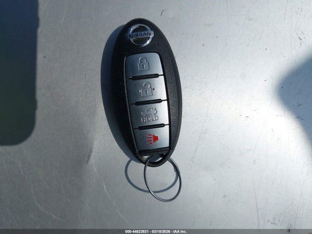 44522921 :رقم المزاد ، 3N1CN8EV1ML823162 vin ، 2021 Nissan Versa Sv Xtronic Cvt مزاد بيع