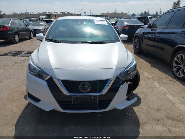 44522921 :رقم المزاد ، 3N1CN8EV1ML823162 vin ، 2021 Nissan Versa Sv Xtronic Cvt مزاد بيع