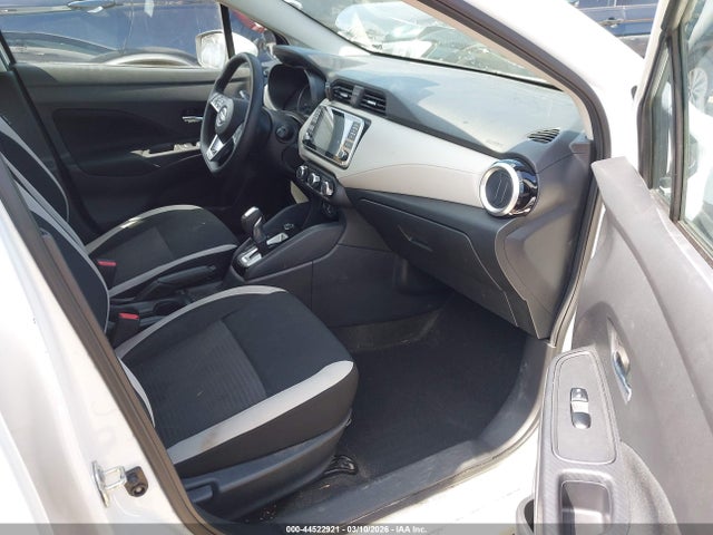 44522921 :رقم المزاد ، 3N1CN8EV1ML823162 vin ، 2021 Nissan Versa Sv Xtronic Cvt مزاد بيع
