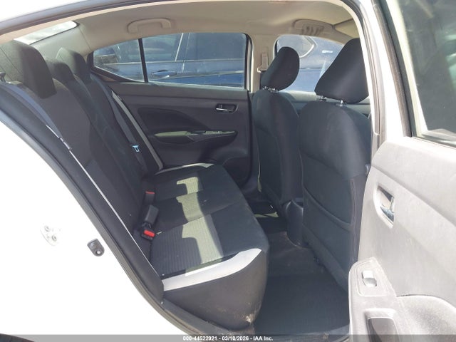 44522921 :رقم المزاد ، 3N1CN8EV1ML823162 vin ، 2021 Nissan Versa Sv Xtronic Cvt مزاد بيع