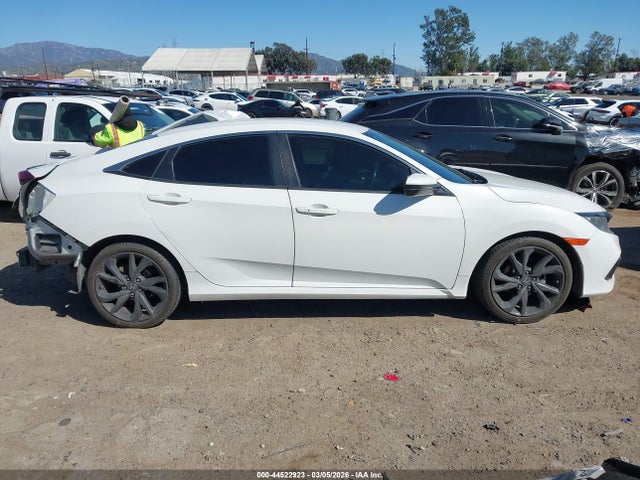 Honda Civic Sport 2019 2HGFC2F88KH598395 Image 14
