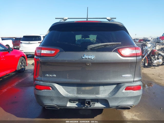 1C4PJMCS3GW122942 Jeep Cherokee Latitude
