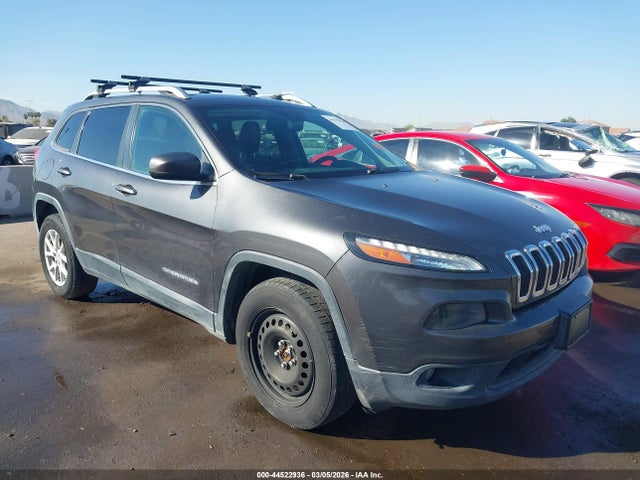 2016 JEEP CHEROKEE 1C4PJMCS3GW122942 Photo 5